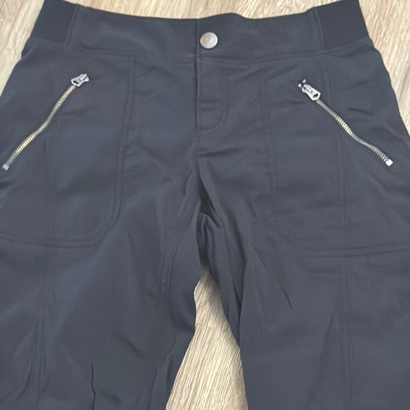Athleta Black Jogger Pants with Zipper Pockets - Picture 4 of 9